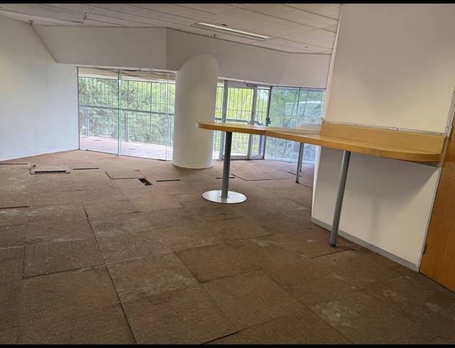2,652M² OFFICE TO LET IN AUCKLAND PARK